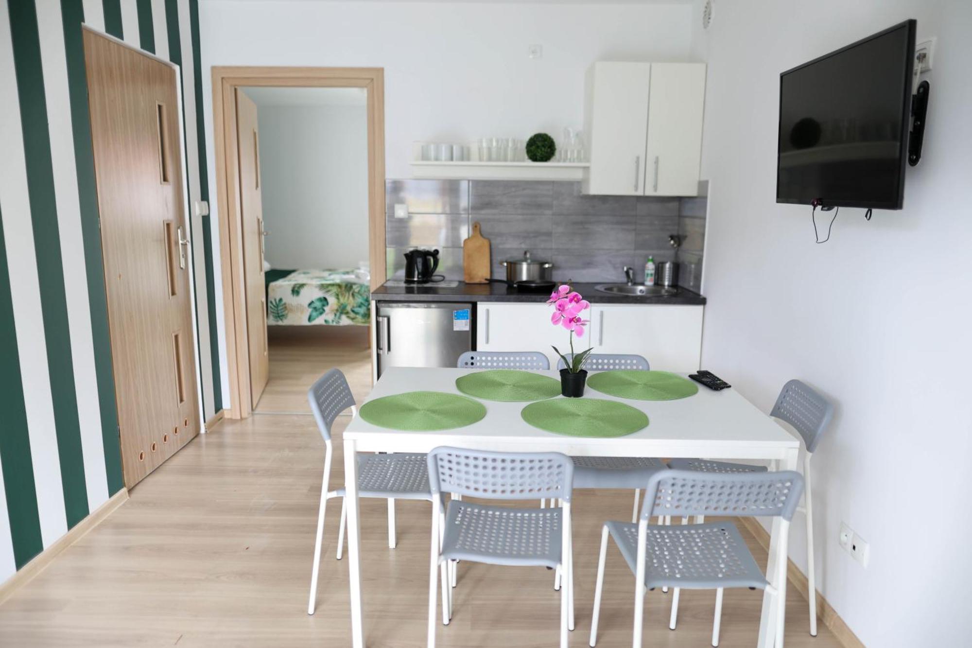 Apartamenty Poddabek- Basen Kryty, Sauna, Animacje Dla Dzieci , Malpi Gaj, Baseny Na Dachu ポッドンビエ エクステリア 写真